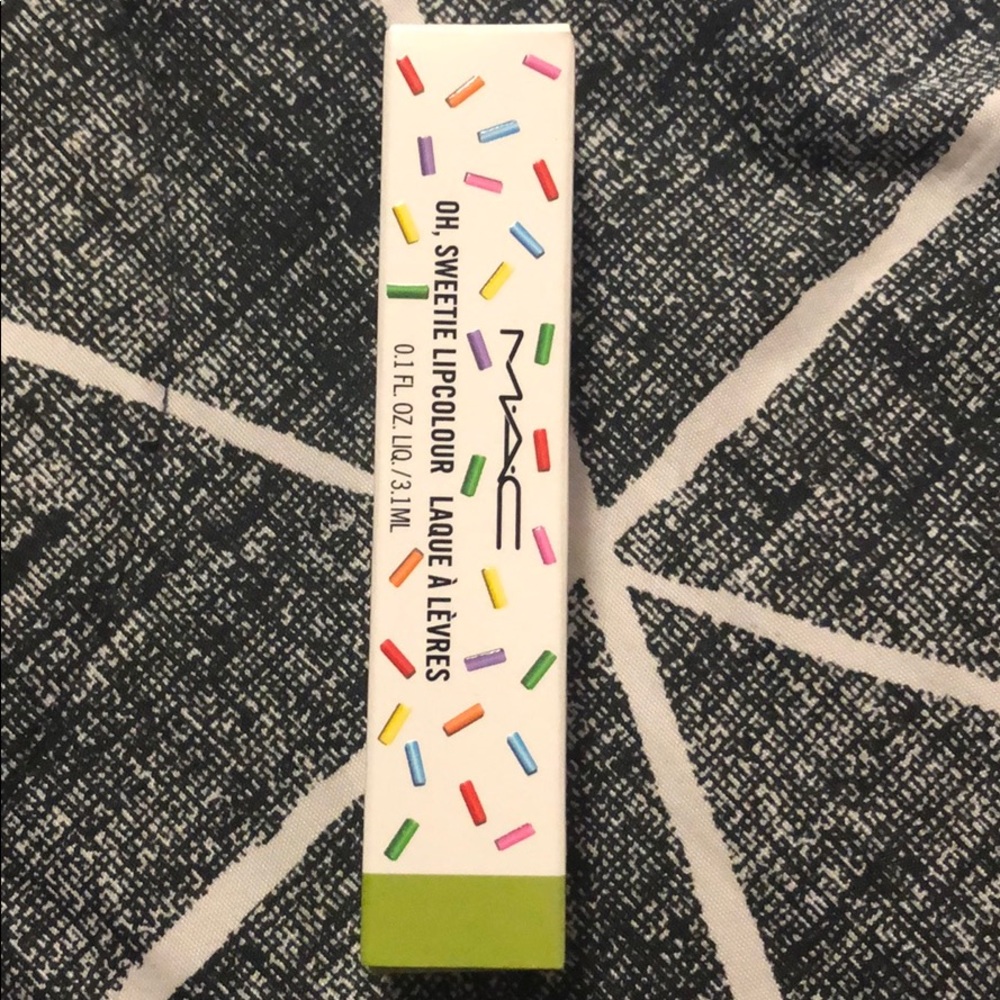 MAC Oh Sweetie lipcolor in shade “Key Lime Trifle”